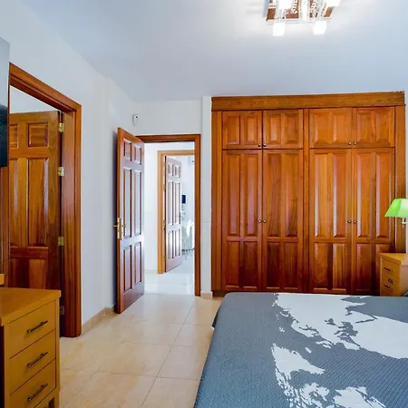 Villa Espaciosa Con La Piscina Privada Costa Adeje (Tenerife)
